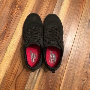 Sketchers work shoes